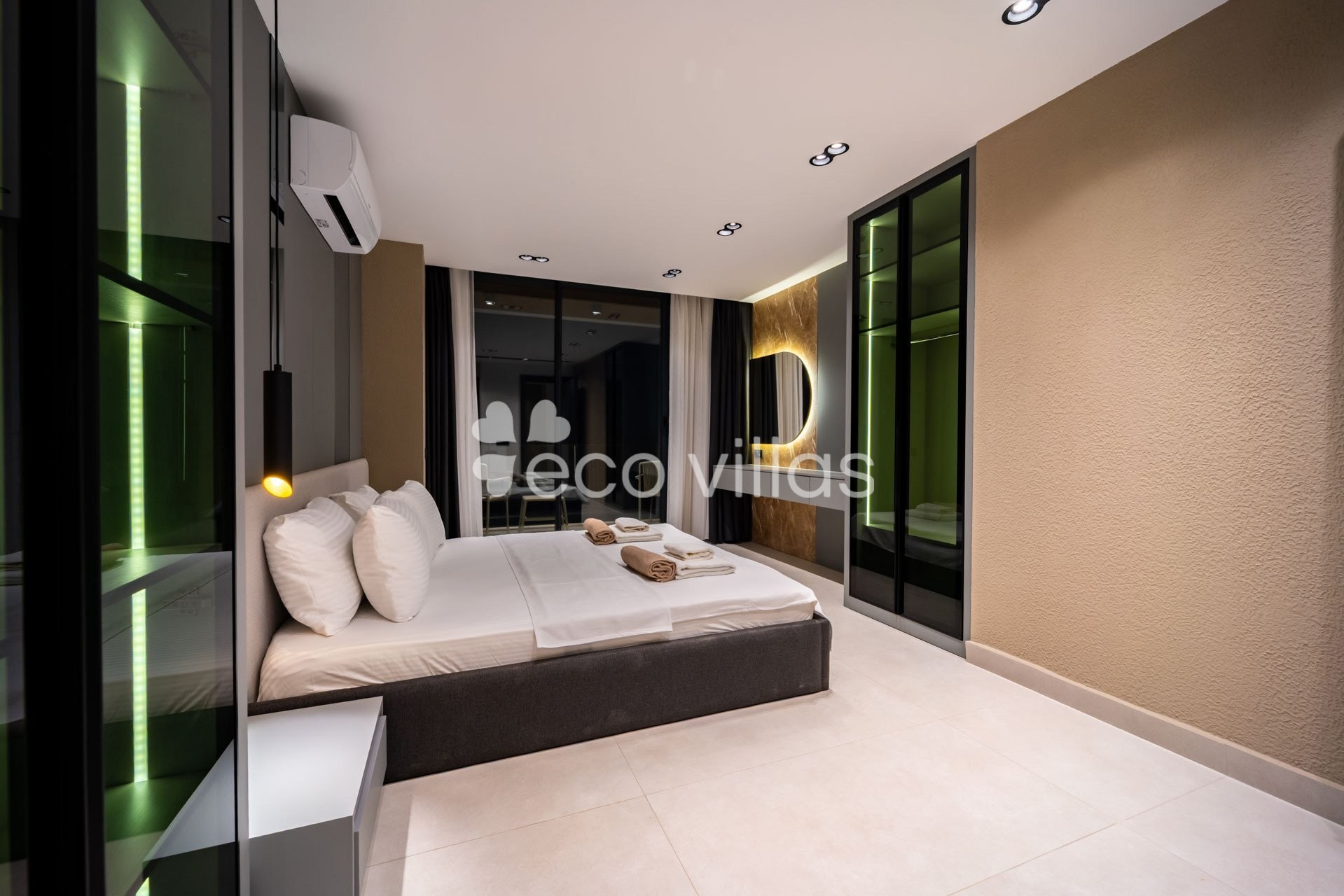Villa Aura C  