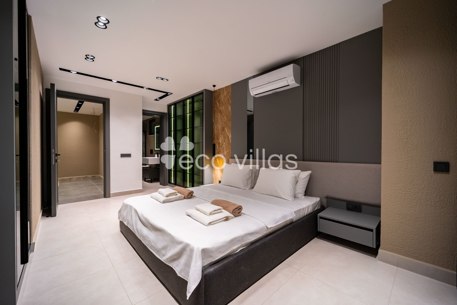 Villa Aura C  