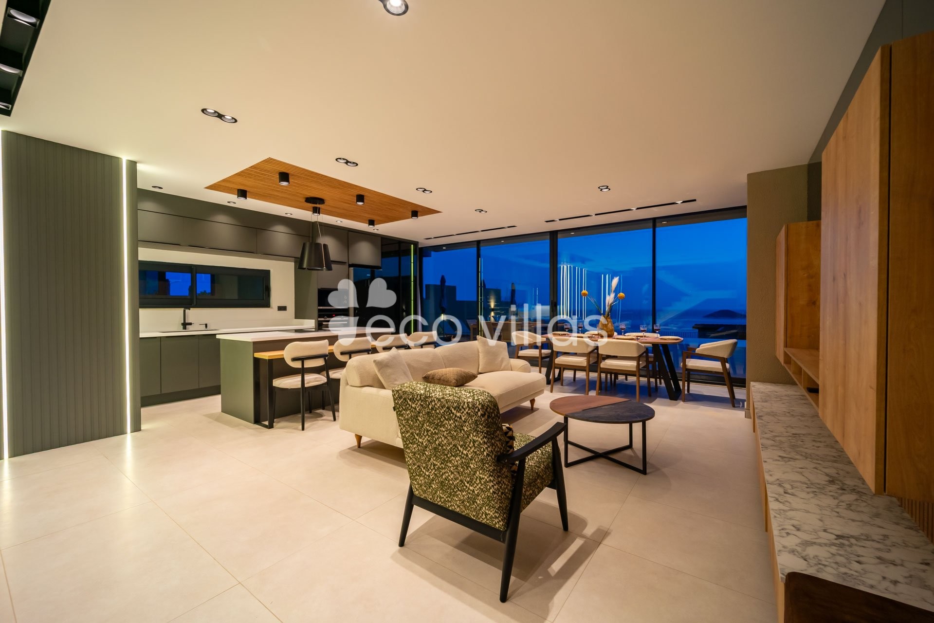 Villa Aura E  