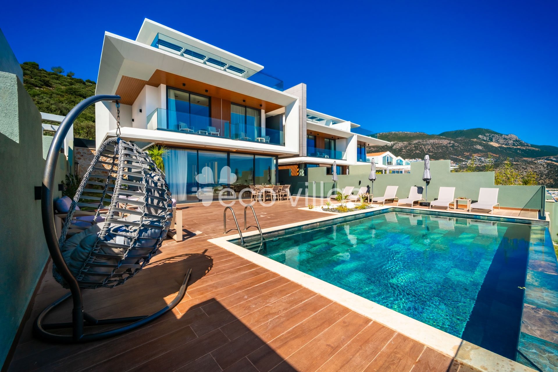 Villa Aura E  
