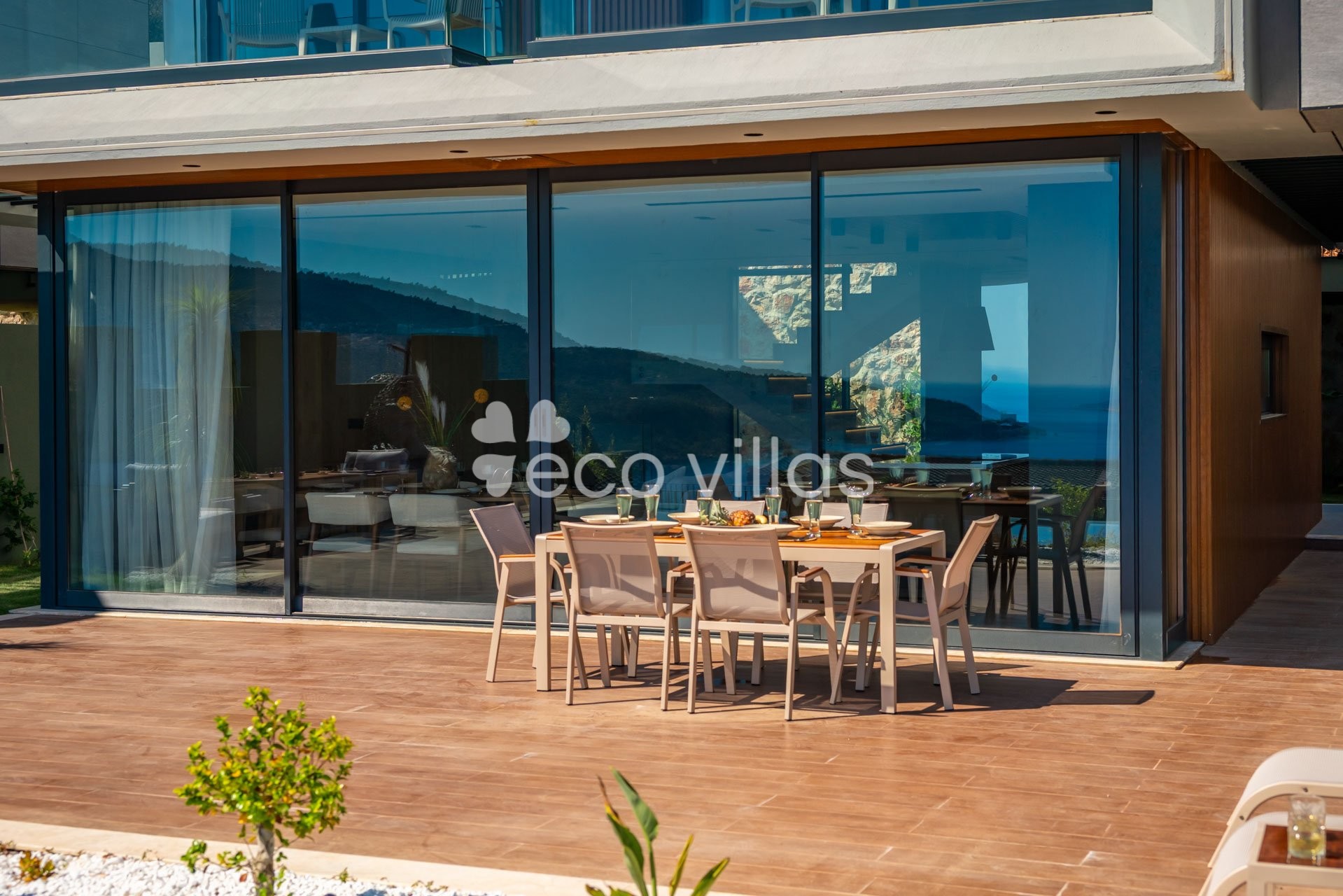 Villa Aura E  