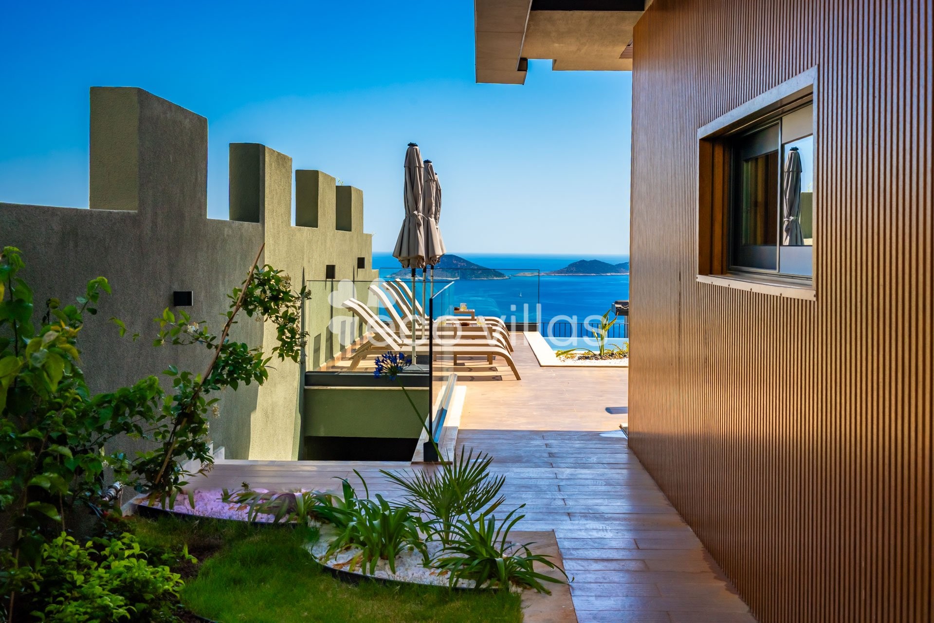 Villa Aura E  